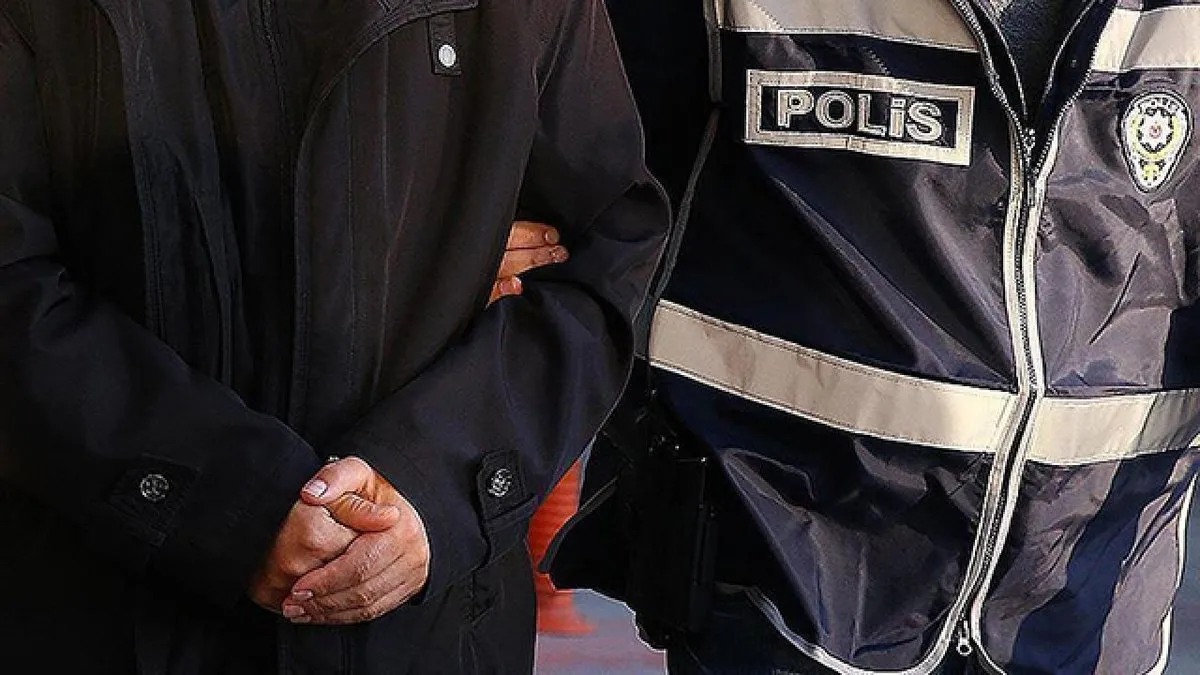5 ilde düzenlenen FETÖ operasyonunda 19 gözaltı