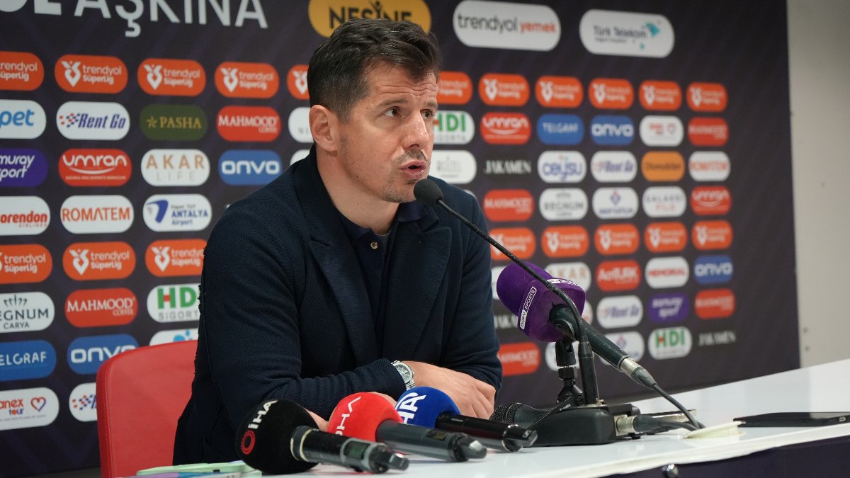 Emre Belözoğlu: Türk futbolunun marka değeri çok daha önceden zedelendi