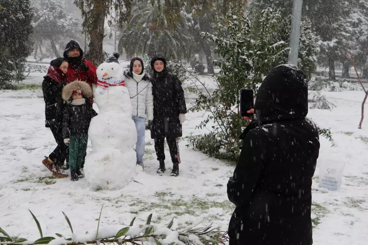 Samsun’da Kar Yağışı Nedeniyle Okullar Tatil Edildi