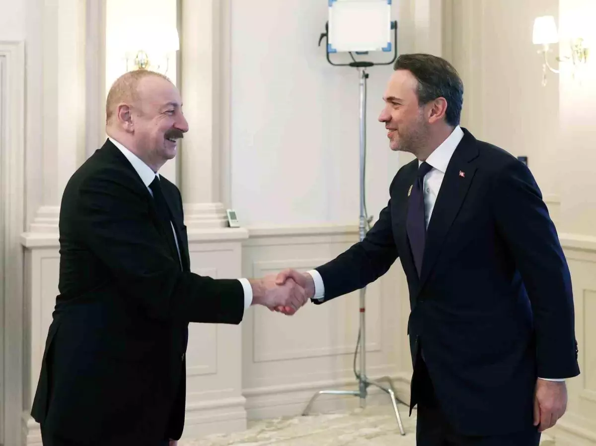 Bayraktar, Aliyev ile Görüşme Realize Etti